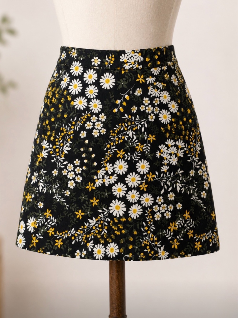 LOFT Petite Floral A-Line Mini Skirt Black White Yellow 6P